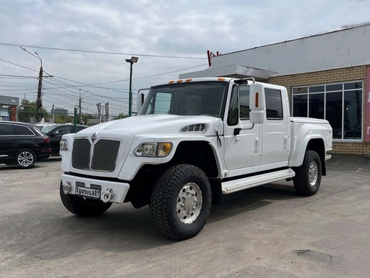 International MXT 4×4